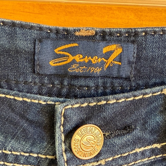 Seven7 Women's Dark Blue Denim Shorts - Picture 2 of 6